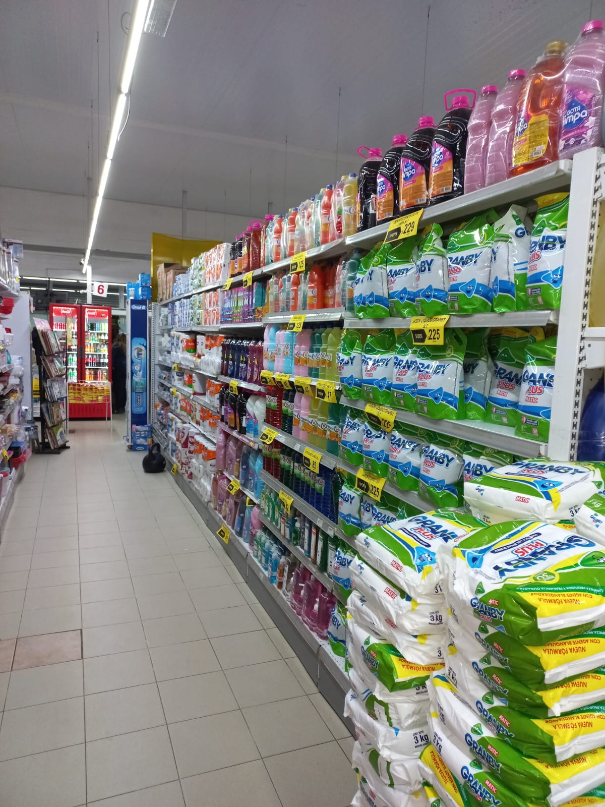 SUPERMERCADO PLANETA BELLONI  