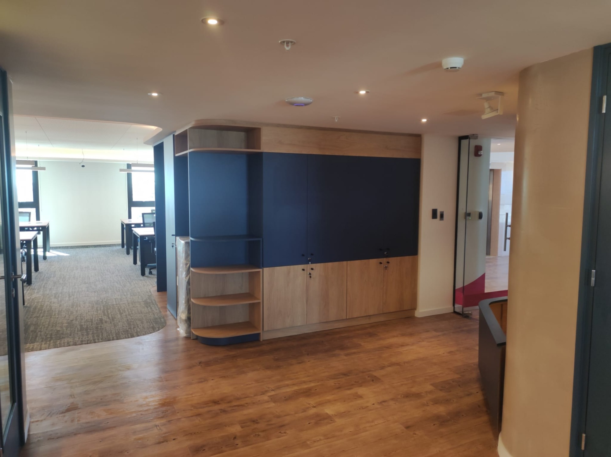 CARPINTERIA PABLO GARRA CARPINTERIA PABLO GARRA Muebles oficina, muebles bajomesada, muebles cocin