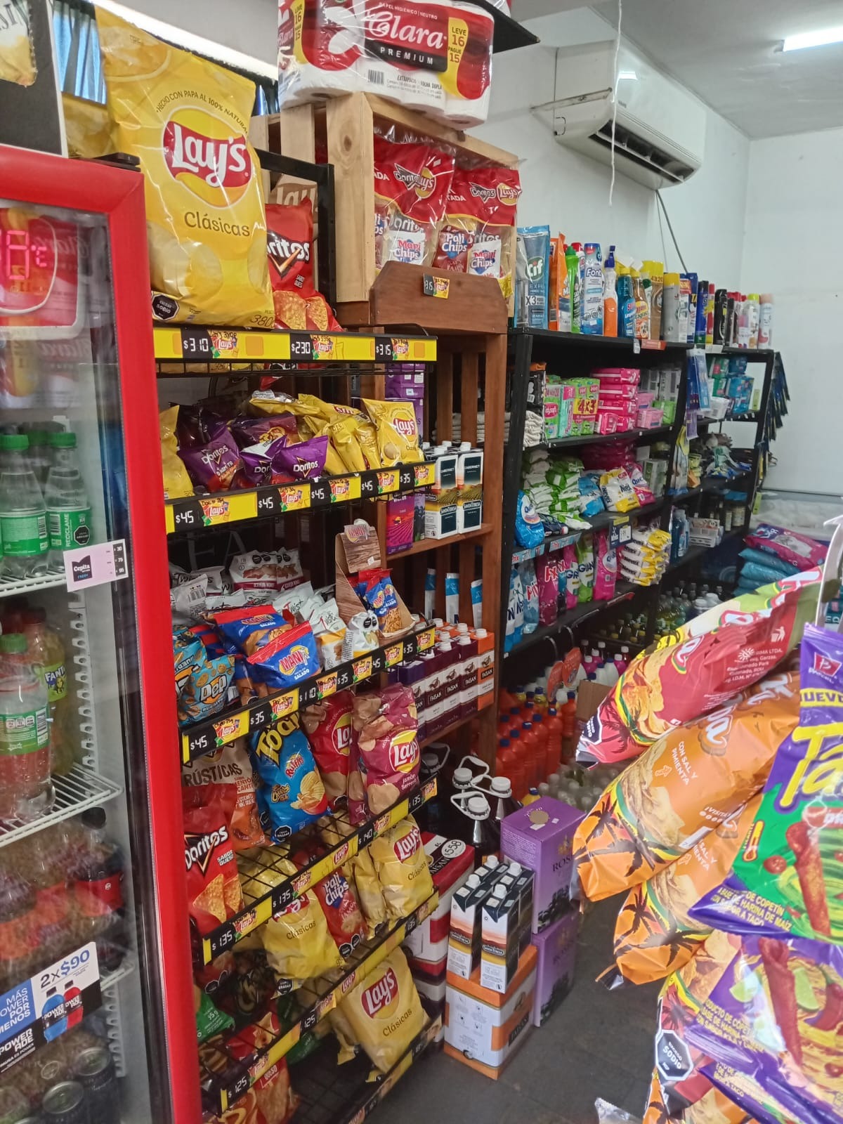 LOS TITANES AUTOSERVICE  