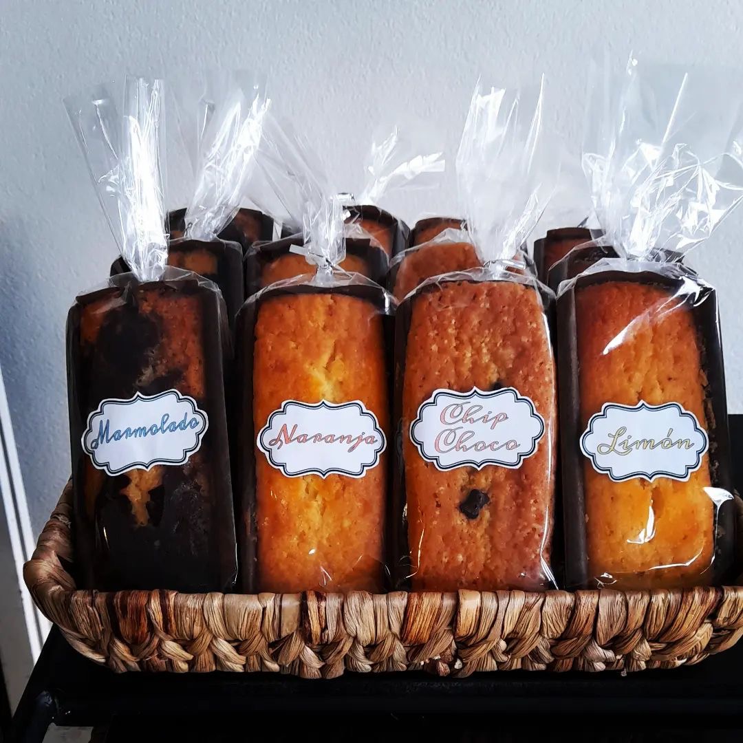 BECHU CAFETERÍA Budines Marmolado - Naranja - Chips de Choco - Limón