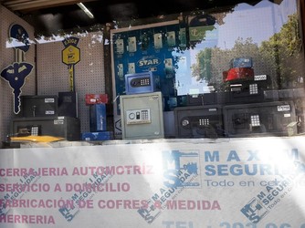 MAXIMA SEGURIDAD 