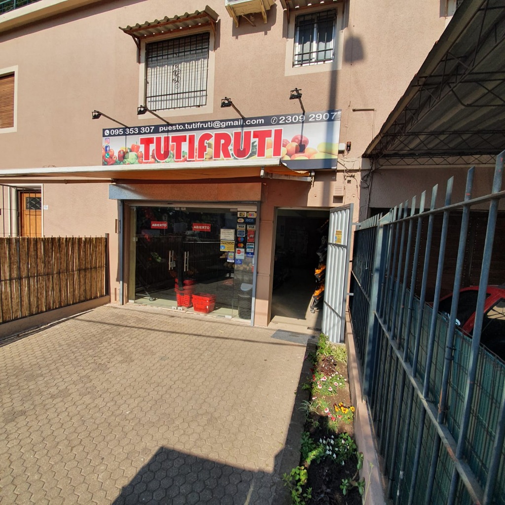 Puesto Tutifruti  