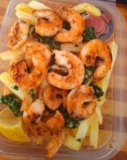 CHIVITERÍA Y PIZZERÍA EL MAESTRO Camarones al ajillo.