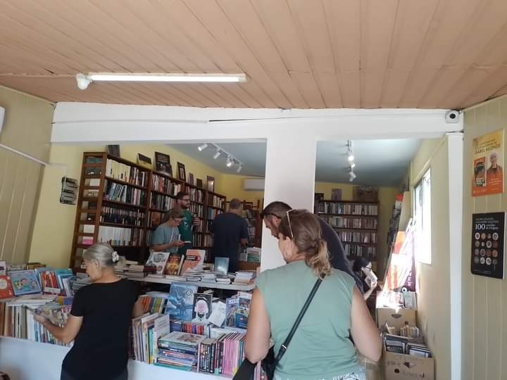 ROMACA LIBROS ROMACA LIBROS LIBROS DE TEXTO
LIBROS
LIBROS ESCOLARES
LIBROS DE 