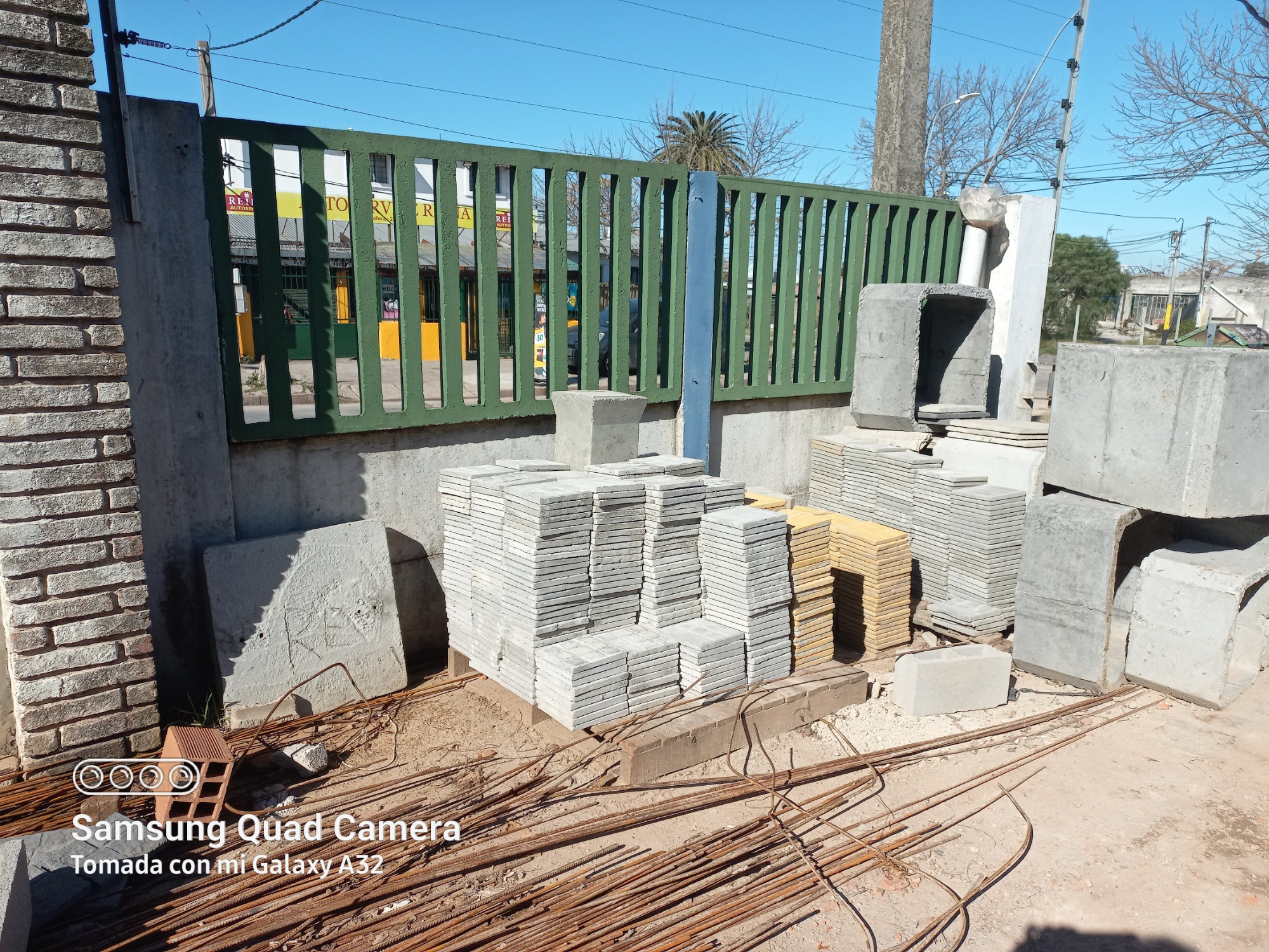 BARRACA DOBLE ERRE  Baldosas