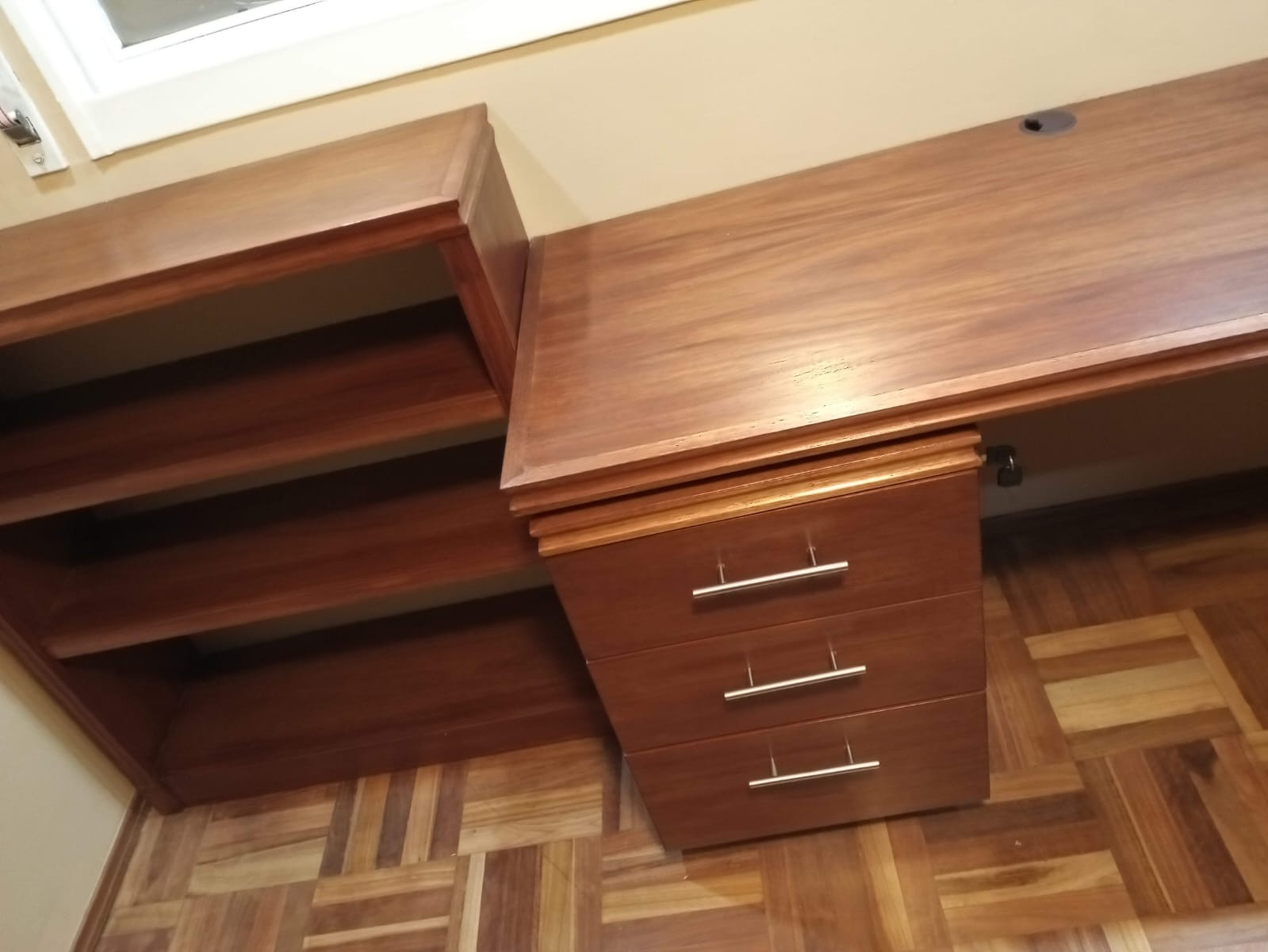 Carpintero a Medida Jorge González CARPINTERO A MEDIDA Carpintería 
Muebles a medida