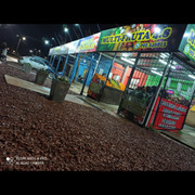 LA FAMILIA CARNICERIA PUESTO Y AUTOSERVICE