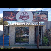 PIZZERÍA Y CHIVITERÍA EL CONDOR